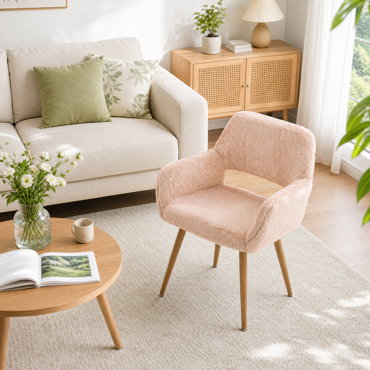 Lot de 2 fauteuils de salle à manger de style scandinave en fausse fourrure camel avec pieds en métal effet bois