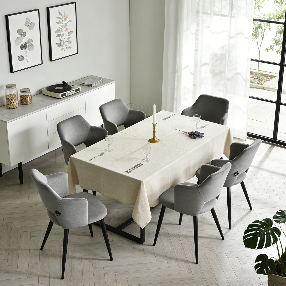 Set of 2 Scandinavian dining rooms with green fabric armrests - Akanji