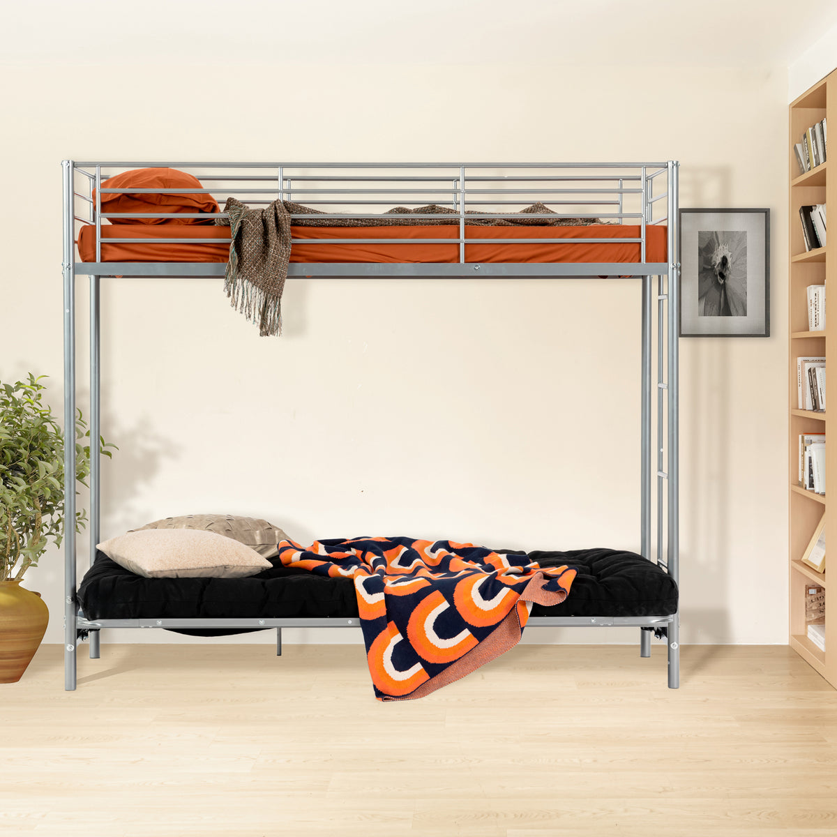 90 x 190 cm großes Etagenbett-Set mit umwandelbarer Bank aus silbernem Metall und faltbarer 2-Sitzer-Futonmatratze – LIBERTY N MICA