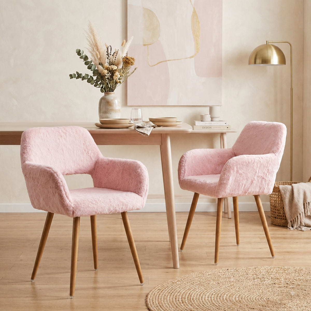 Lot de 2 fauteuils de salle à manger de style scandinave en fausse fourrure rose avec pieds en métal effet bois