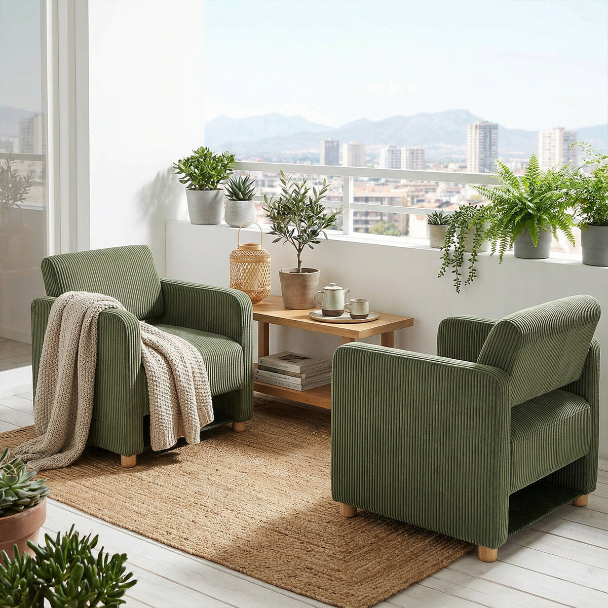 Loungesessel mit Armlehnen aus beigem Cord – DOMCO
