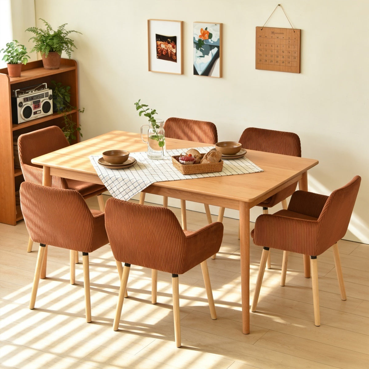 Lot de 6 chaises de salle à manger de style scandinave avec pieds en bois et accoudoirs en velours côtelé rouge - ELIA