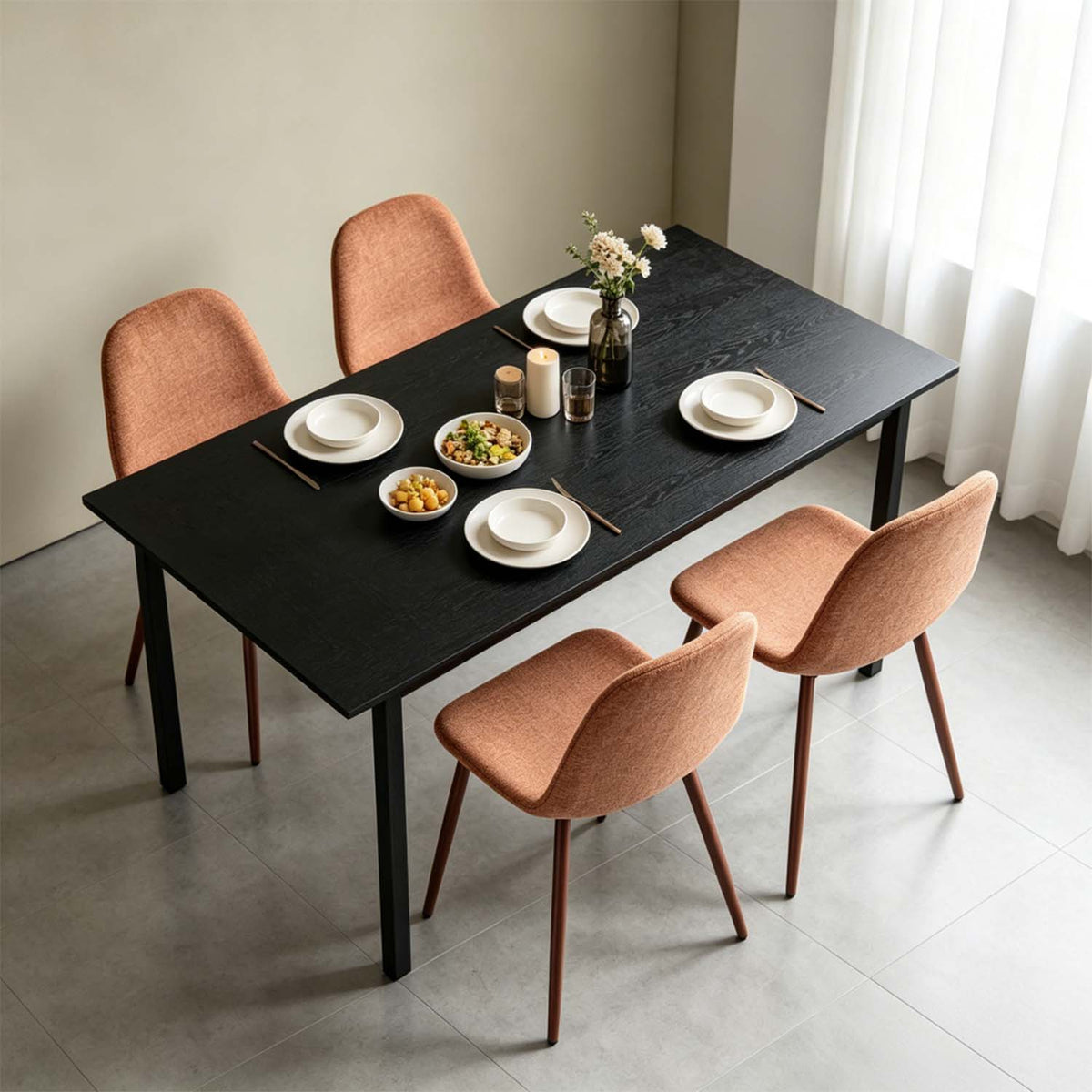 Round Table Table Table Table Timber Ø80 cm with 4 black velvet chairs, modern and comfortable style